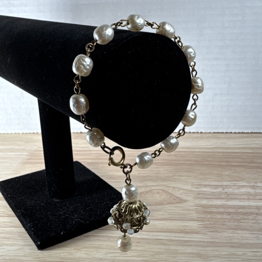 Vintage Miriam Haskell Baroque Pearl And Gold Filigree Bracelet Cage Pendant